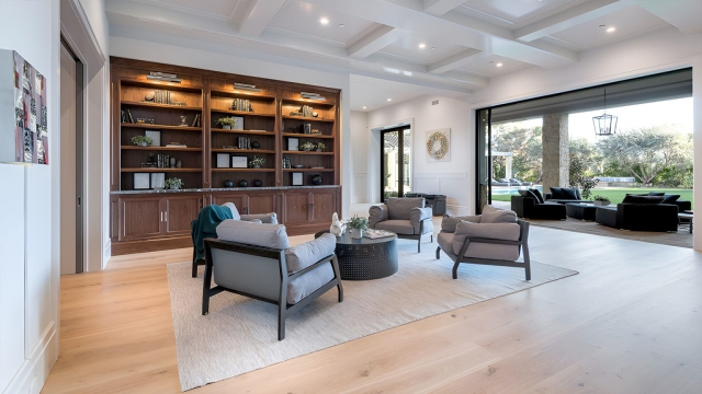 Kendrick Lamar's Brentwood LA House Inside (Interior)